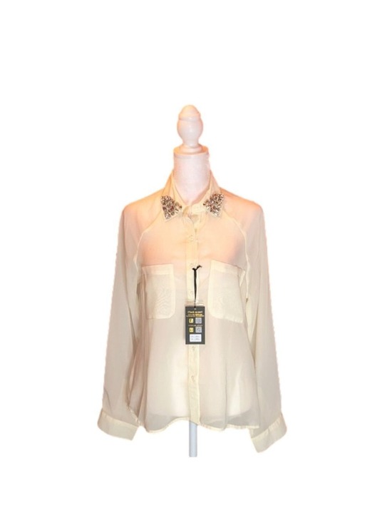 Ali & Kris Tops - ALI & KRIS NWT! Fantastic Vanilla Sheer Blouse w/ Collar Bling! Size M